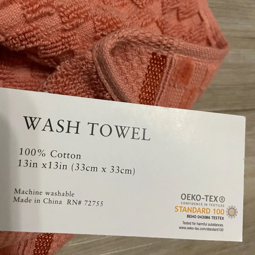 Coral hand towels & wash cloth set